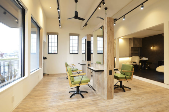 シブサワスタイル　美容室　ヘアサロン　カット　カラー