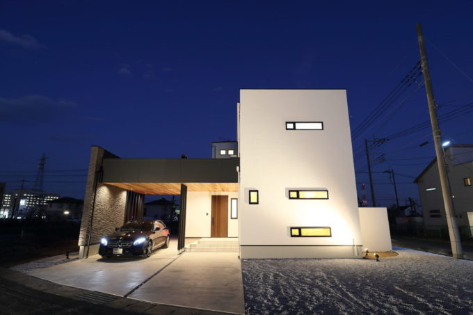 シブサワスタイル　注文住宅　カーポートガレージ