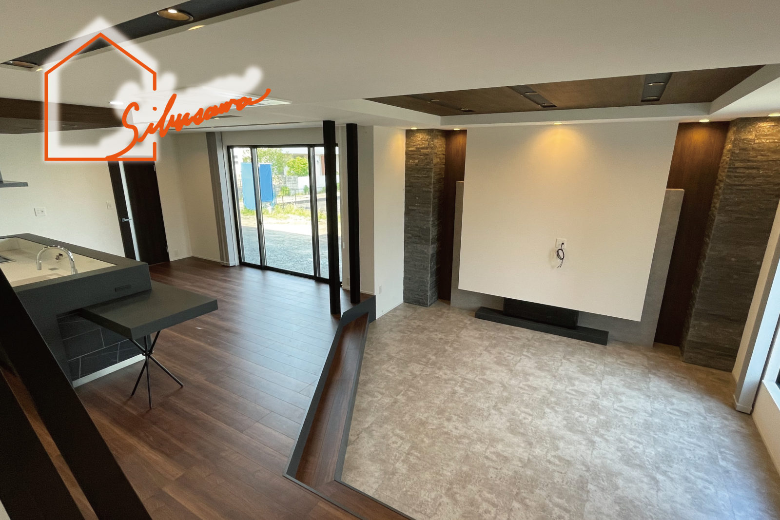 高崎市　ダイナミックに敷地を活かした大人シック＆ホテルライクハウス　完成・お引渡し